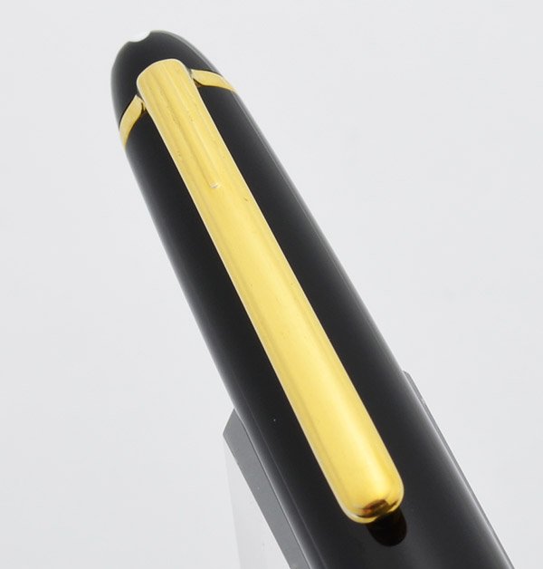 Montblanc Meisterstuck 144 - Black, Gold Plated Trim, 14k Fine Nib